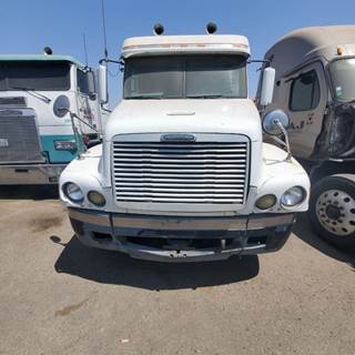 Freightliner Century Class 120 Salvage Truck
