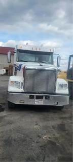 Freightliner Coronado 122 Salvage Truck