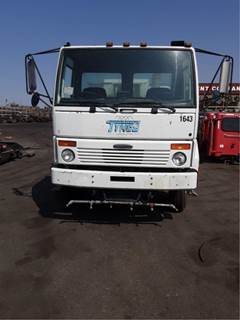 Freightliner FC80 Salvage Truck