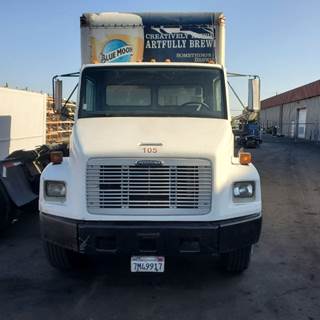 Freightliner FL70 Salvage Truck