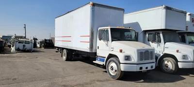 Freightliner FL70 Salvage Truck