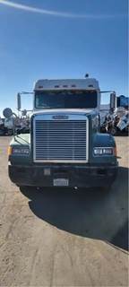 Freightliner FLD120 Salvage Truck