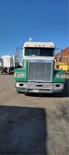 Freightliner FLD120 Salvage Truck