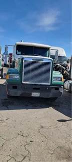Freightliner FLD120 Salvage Truck