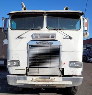 Freightliner FLT Salvage Truck
