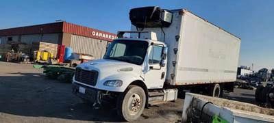 Freightliner M2 106 Salvage Truck