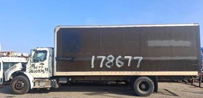 Freightliner M2 106 Salvage Truck