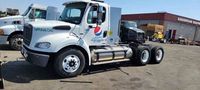 Freightliner M2 112 Salvage Truck