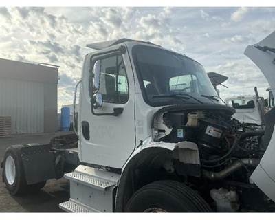 Freightliner M2 112 Salvage Truck