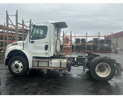 Freightliner M2 112 Salvage Truck