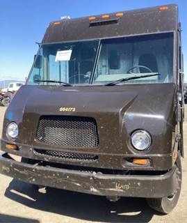 Freightliner MT45 Salvage Truck