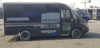 Freightliner MT45 Salvage Truck