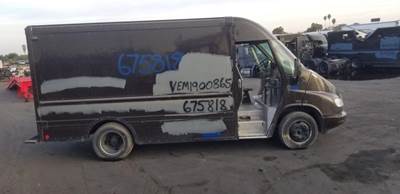 Freightliner MT45 Salvage Truck