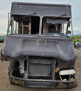 Freightliner MT45 Salvage Truck