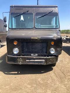 Freightliner MT45 Salvage Truck