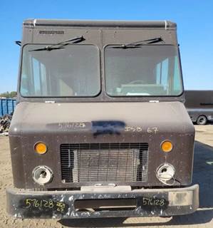 Freightliner MT45 Salvage Truck