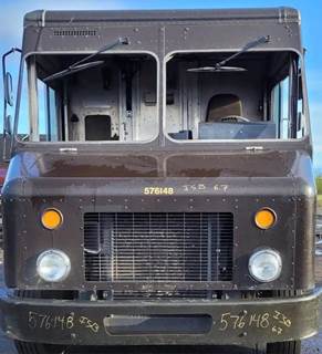 Freightliner MT45 Salvage Truck