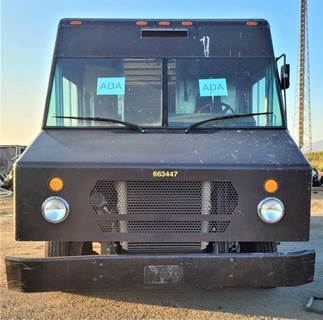 Freightliner MT45 Salvage Truck