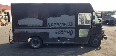 Freightliner MT45 Salvage Truck