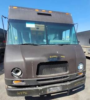 Freightliner MT45 Salvage Truck