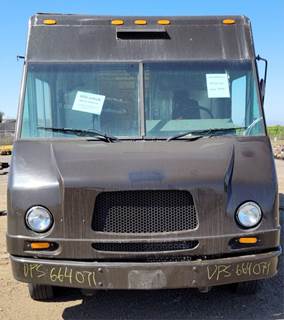 Freightliner MT45 Salvage Truck