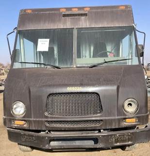 Freightliner MT45 Salvage Truck