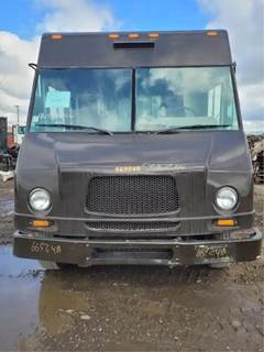 Freightliner MT45 Salvage Truck