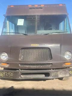 Freightliner MT45 Salvage Truck