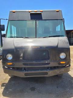 Freightliner MT45 Salvage Truck