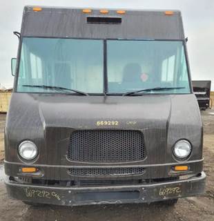 Freightliner MT45 Salvage Truck