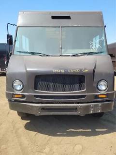 Freightliner MT45 Salvage Truck