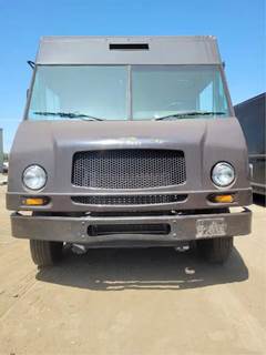 Freightliner MT45 Salvage Truck