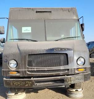 Freightliner MT45 Salvage Truck