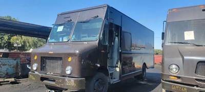 Freightliner MT55 Salvage Truck