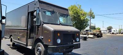 Freightliner MT55 Salvage Truck
