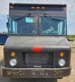 Freightliner MT55 Salvage Truck