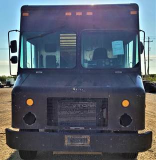 Freightliner MT55 Salvage Truck