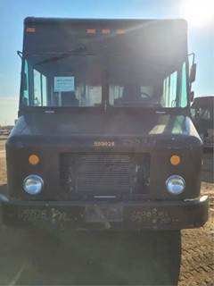 Freightliner MT55 Salvage Truck