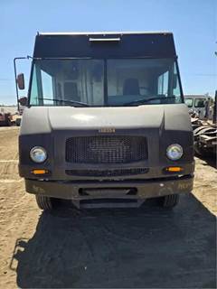 Freightliner MT55 Salvage Truck