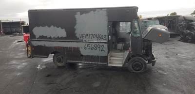 International 1552-SC Salvage Truck