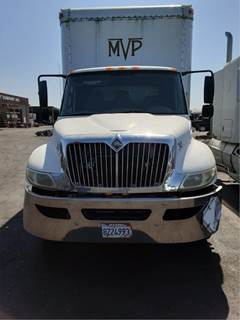 International 4300 Salvage Truck