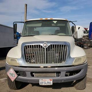 International 4400 Salvage Truck