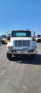 International 4700 Salvage Truck