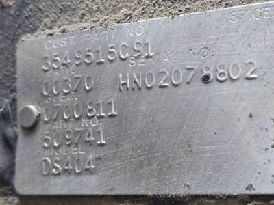 International 9200i Salvage Truck