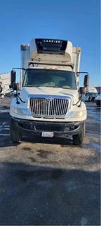 International DuraStar 4400 Salvage Truck