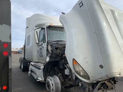 International ProStar Salvage Truck