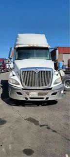 International ProStar Salvage Truck