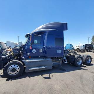 International ProStar Salvage Truck