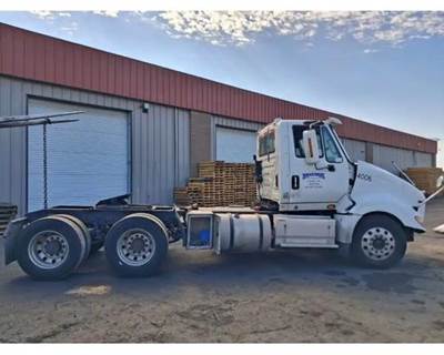 International ProStar Salvage Truck