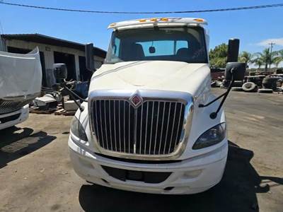 International RH613 Salvage Truck